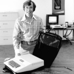 1977: Mike Markkula investiert in Apple