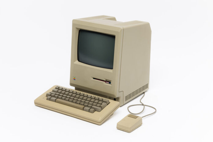 Apple Macintosh 512K (1984)